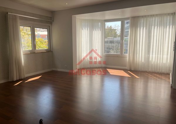 Apartamento T2 em Lisboa