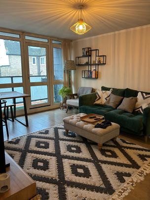 1 Bed Flat, Prague Place, SW2 - Photo 1