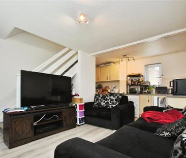 1 bedroom terraced house to rent - Photo 2