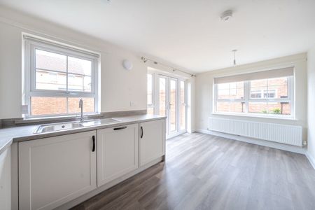 Southwold Drive, Hampton Beach, Peterborough - Photo 4