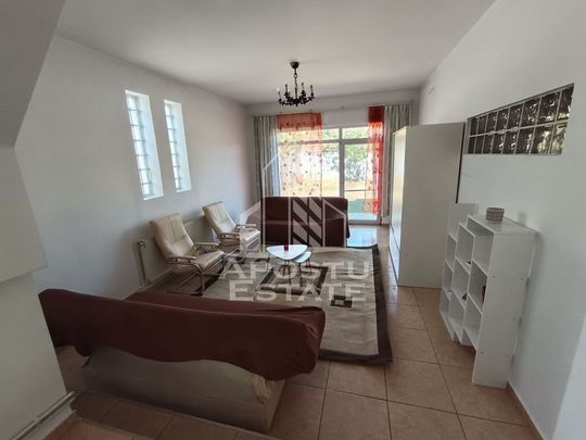 Casa pe 2 nivele cu curte proprie si terasa, garaj, Pet f... - Fotografie 1