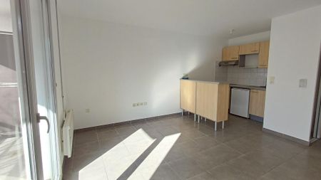 location Appartement T2 DE 42.22m² À COLOMIERS - Photo 3