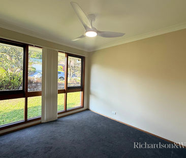 Comfortable Family Home! - Photo 6