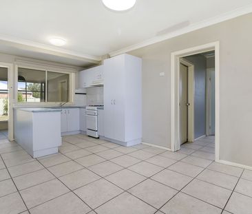 East Side Living! - Photo 3