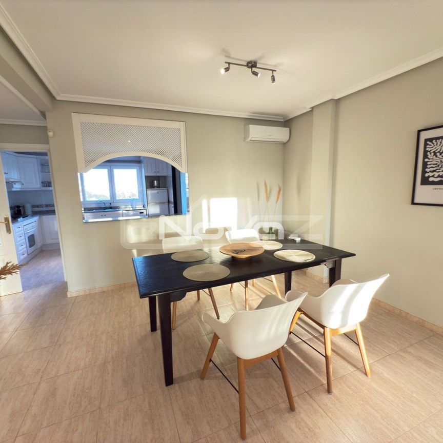 Noble luxury. Two bedroom apartment in a quiet urbanization overlooking the sea and golf cour - Photo 1
