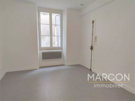 Location Appartement 1 pièce 20m² GUERET 23000 - Photo 2