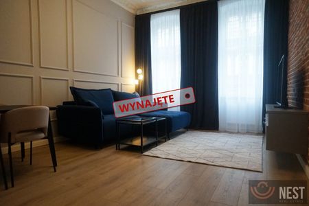Klimatyczne 2 pok. mieszkanie w centrum miasta ! - Фото 5