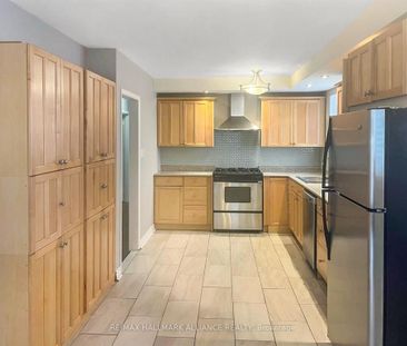 For Lease - 15 Grove Park Crescent Unit# Main, Toronto, Ontario - Photo 6