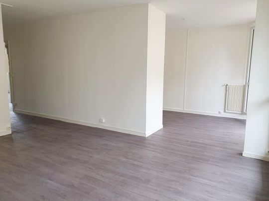 Location Appartement 3 pièces 55m² FONTENAY LE FLEURY 78330 - Photo 1