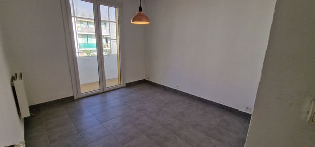 Marignane type 3 à louer boulevard de la Libération, - Photo 1