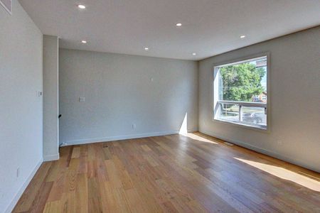 For Lease - 173 WILLIAM Street, North Middlesex, Ontario - Photo 4