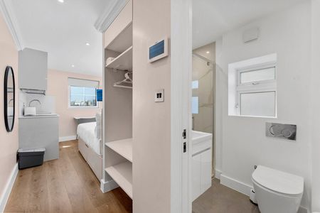 Chapel Side - Photo 4