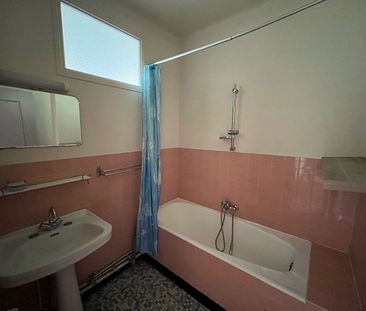 Location Appartement 3 pièces 65m² - Photo 5