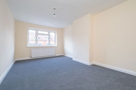 Station Way, Cheam, SM3 - Photo 2