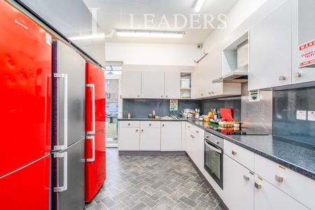 1 bedroom detached to rent Stratford Road, Watford, Hertfordshire, WD17 - Photo 3