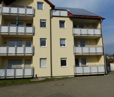 Dreiraumwohnung mit großem Balkon am Zentrumsrand von Oschatz - Photo 2