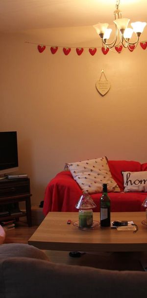 5 bedroom apartment to rent - Photo 1