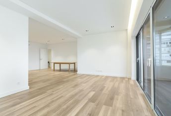 4 Bedroom Apartment with a view, Restelo, Lisboa