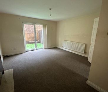 2 bedroom semi-detached house to rent - Photo 2