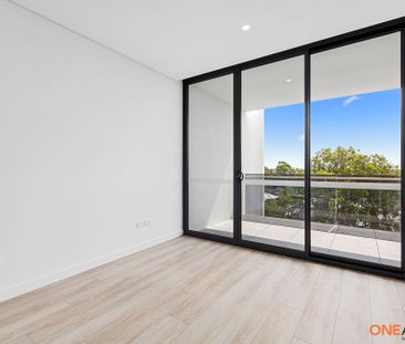 302/36 Clio Street - Photo 1