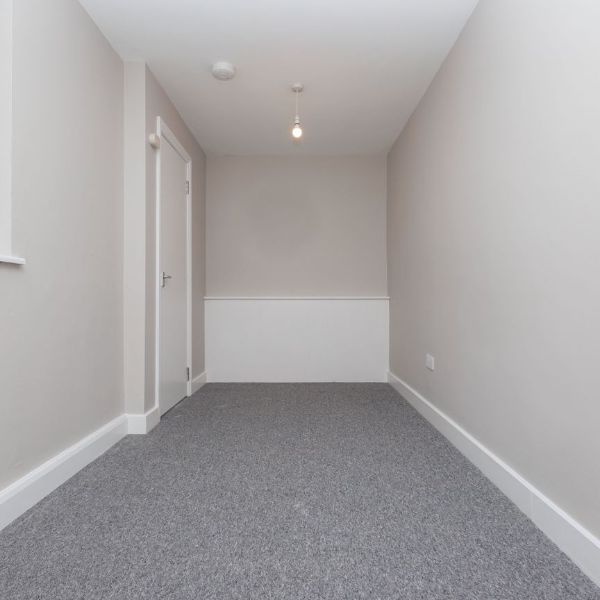 2 bed flat to rent in Richmond Hill, Bournemouth, BH2 - Photo 1