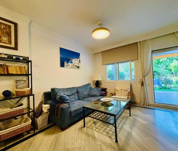 Apartamento planta baja en alquiler en Marbella - Photo 2