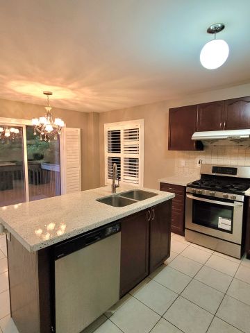 For Lease - 43 Snowy Owl Way, Toronto, Ontario - Photo 3