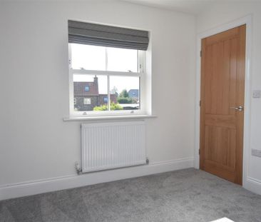 Main Street, Newton On Derwent, York - Photo 4