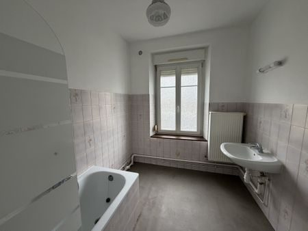 Location Appartement 3 pièces 88m² JOEUF 54240 - Photo 5