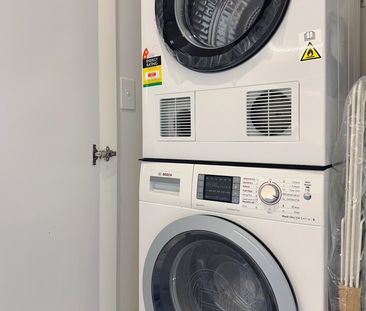 Melbourne CBD - Photo 2