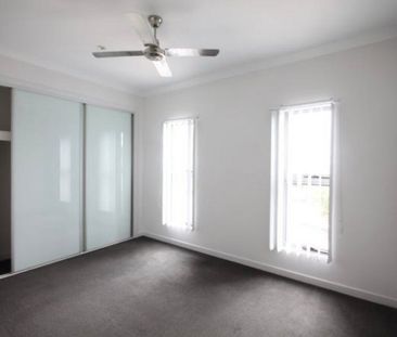 Enoggera - Photo 1