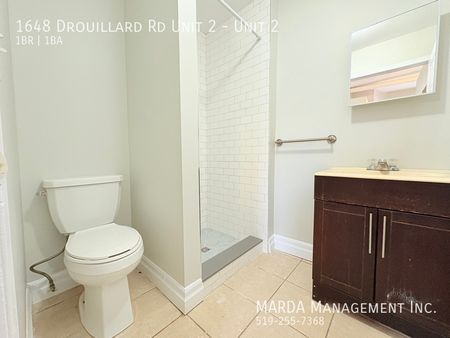 NEWLY RENOVATED 1-BEDROOM/1-BATH MAIN FLOOR SUITE +HYDRO - Photo 5