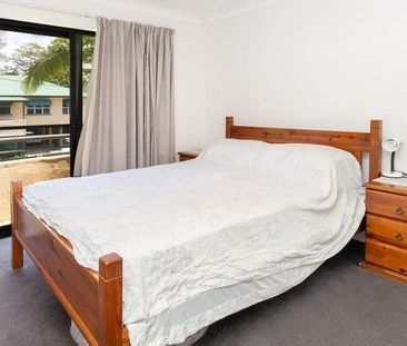 $750 per week / $3,000 Bond - Photo 4