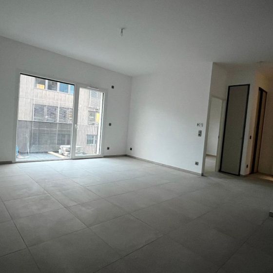 Appartement T2 à louer à Sallanches - Photo 2