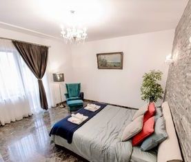 Universitate apartament 5 camere 220 mp de inchiriat - Photo 2
