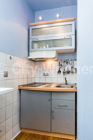 Helles, möbliertes Apartment mit überdachter Terrasse in Hamburg-Barmbek - Photo 3