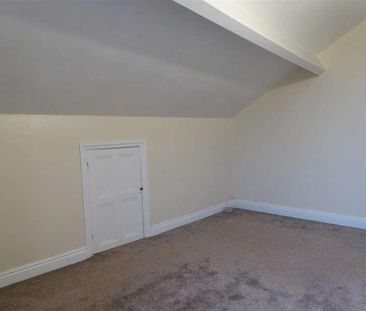 Briggate, Silsden, BD20 - Photo 1