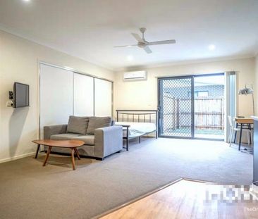 Modern 2-Year New Building: Fully Furnished with All Bills Included... - Photo 4