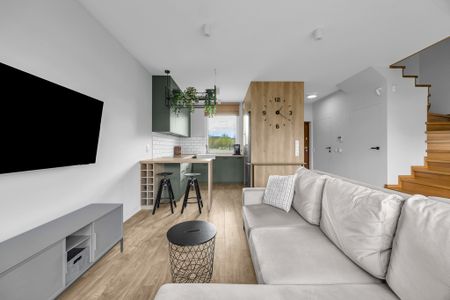 Kompaktowy nowoczesny dom z ogródkiem w Słominie - Photo 4