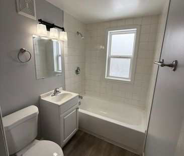 For Lease - 1253 Clonsilla Avenue Unit# B, Peterborough, Ontario - Photo 4