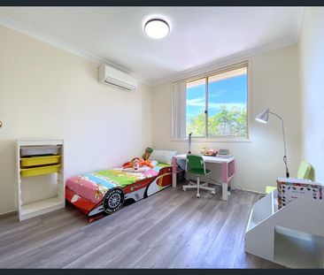 Stunning Renovated Duplex with Carlingford West Catchment - Photo 5