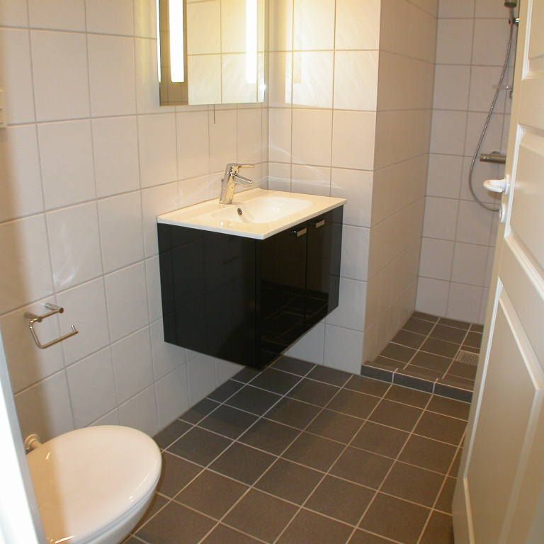 Central lejlighed i Aalborg med to værelser og gode faciliteter - Photo 1