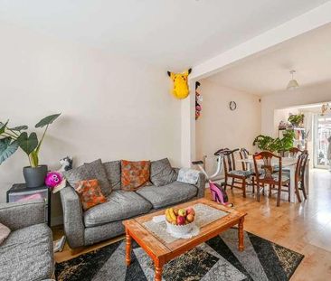 Gresham Road, Canning Town, E16 - Photo 1