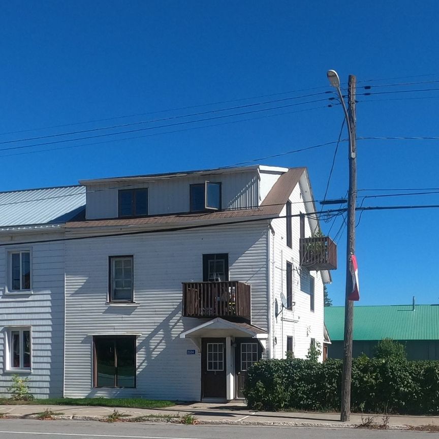 For Lease - 2584 County Road 29 Highway Unit# 1, Mississippi Mills, Ontario - Photo 1