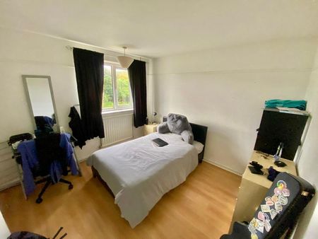 St Mildreds Road, Norwich - Photo 4