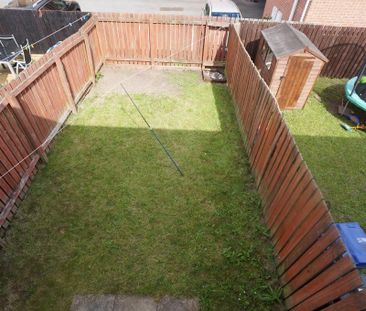 2 bedroom terraced house to rent - Photo 6