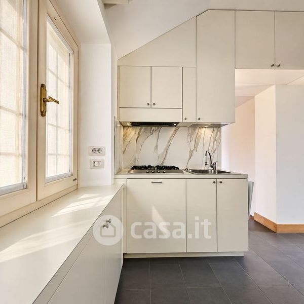 Trilocale in Affitto in Via Tortona a Milano - Foto 1