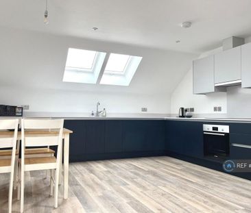 2 bedroom flat to rent - Photo 6