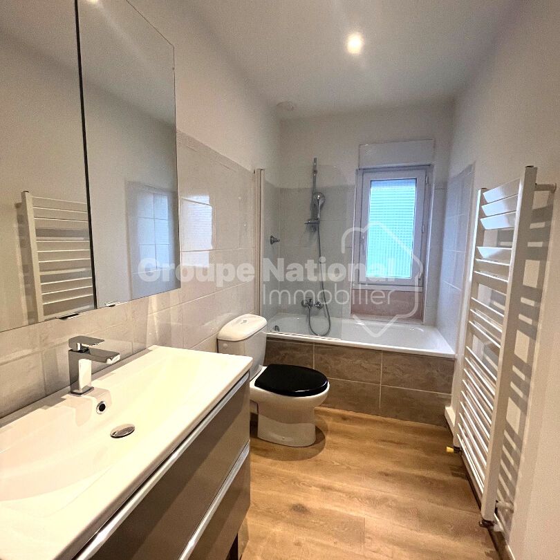 A LOUER - CHATEAURENARD - Maison, 2 chambres, extérieur, - Photo 1