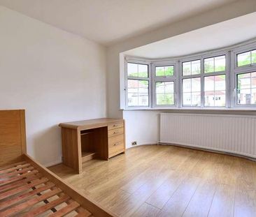 Vernon Drive, Stanmore, HA7 - Photo 3